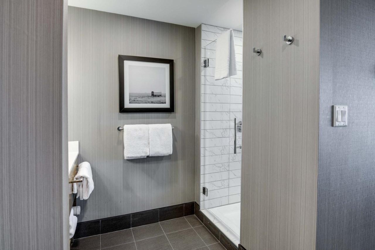 Sandman Signature South 4* Saskatoon